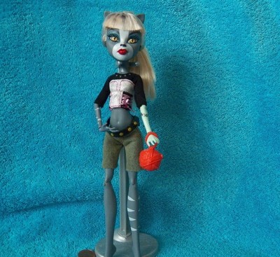 monster high white cat
